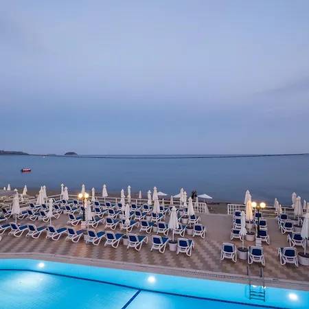 Mediterranean Beach Resort Laganas Exterior photo