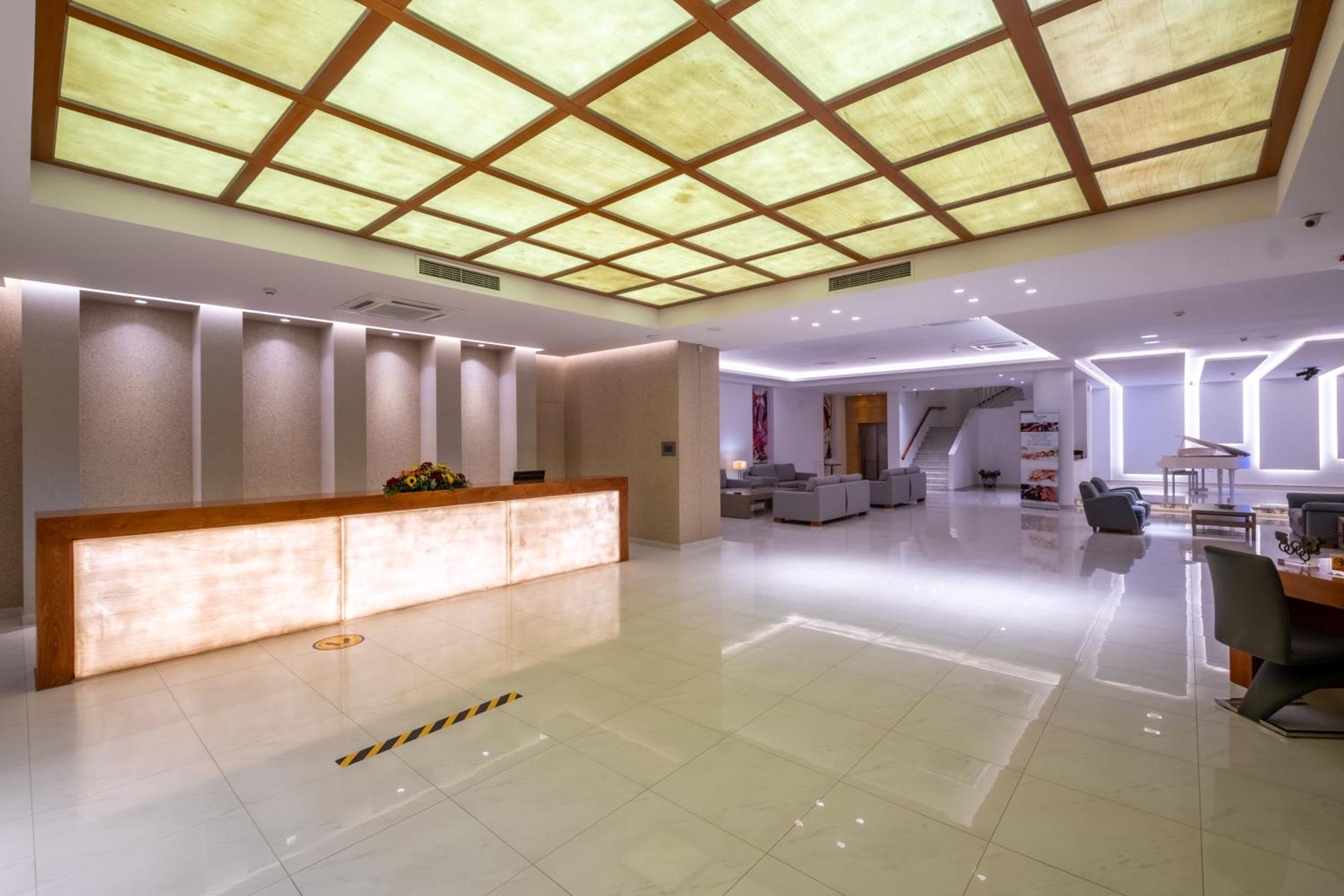 Отель Mediterranean 5*