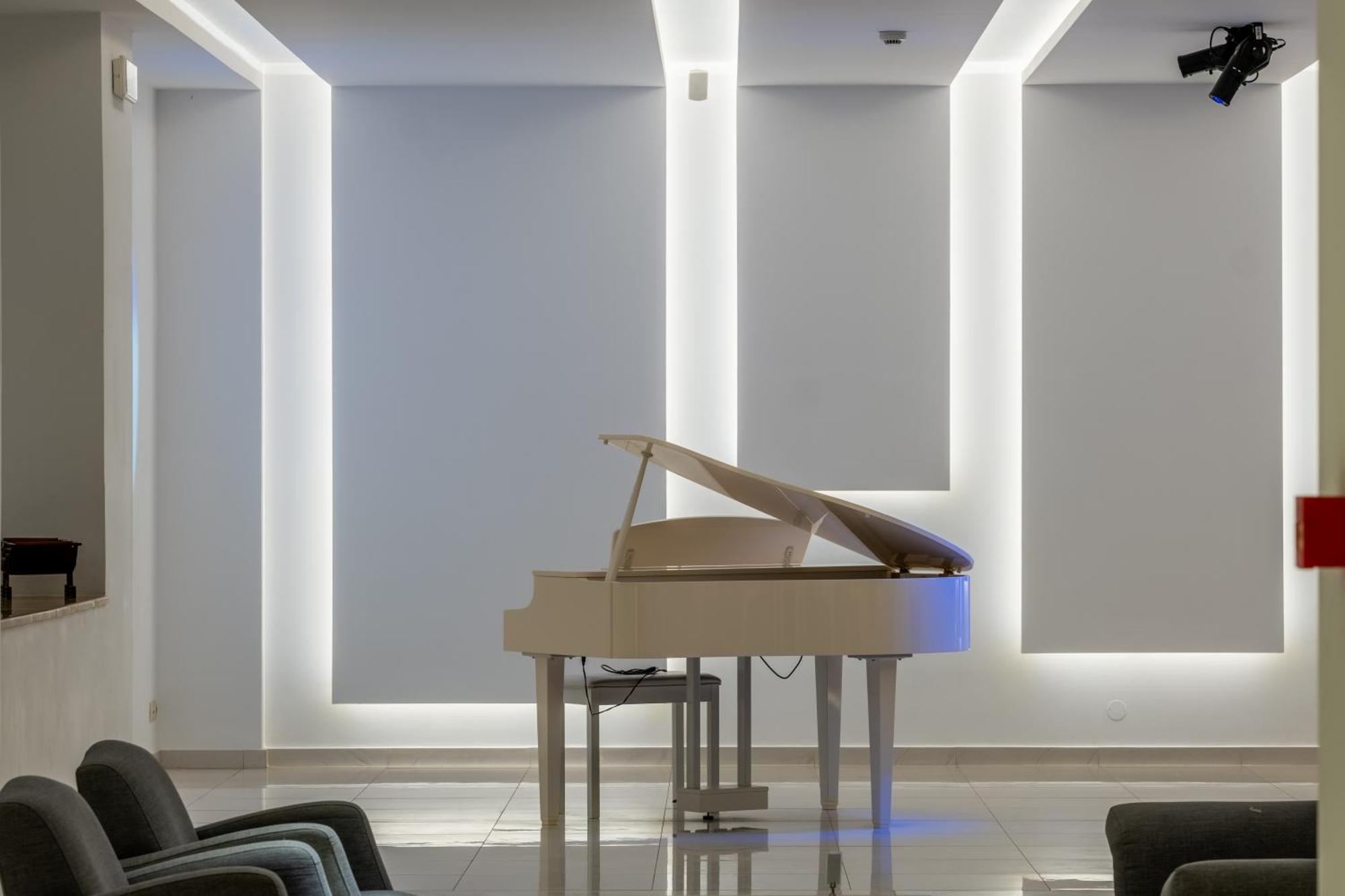 Hotel Mediterranean