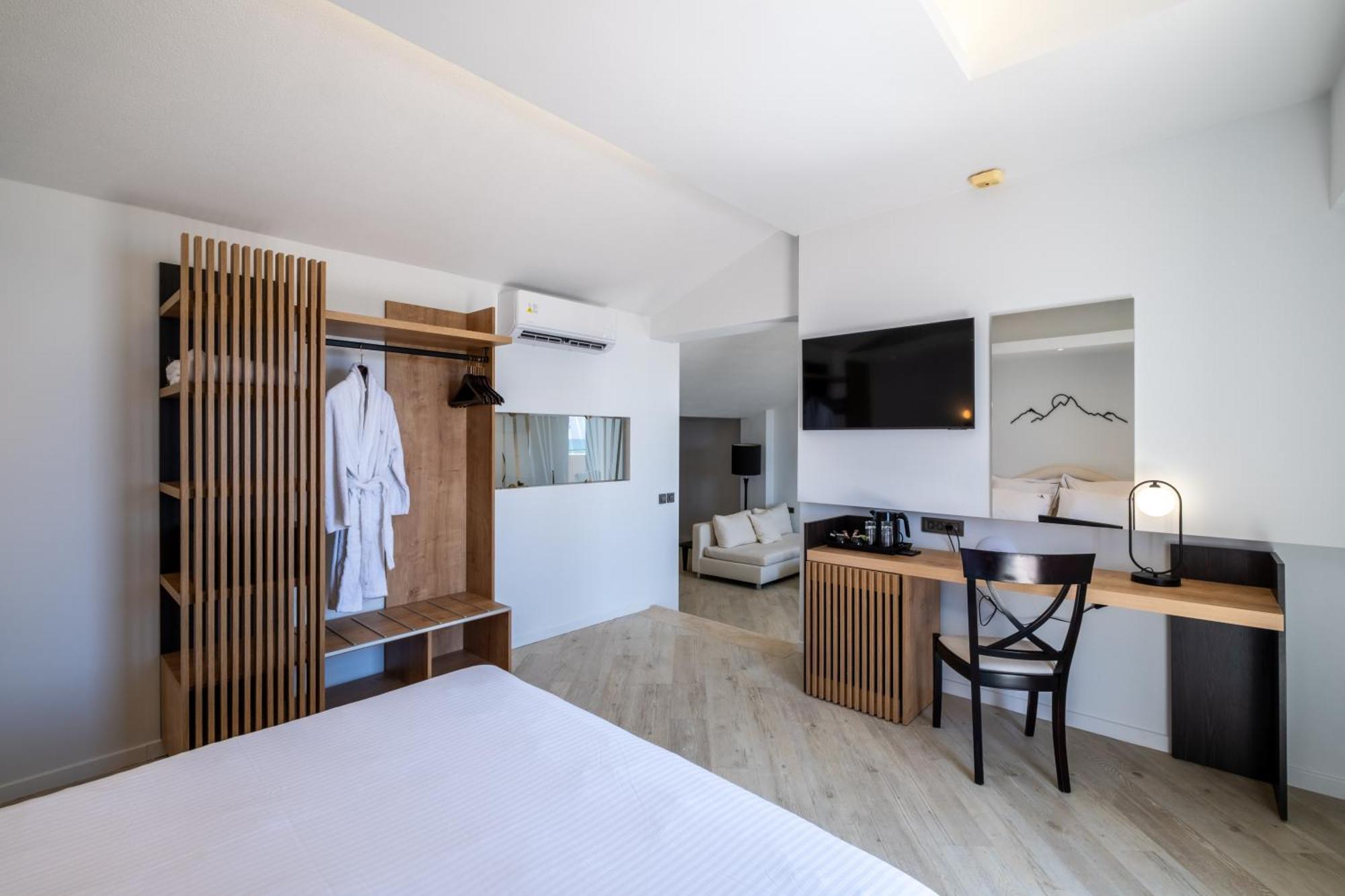 Otel Mediterranean Laganas